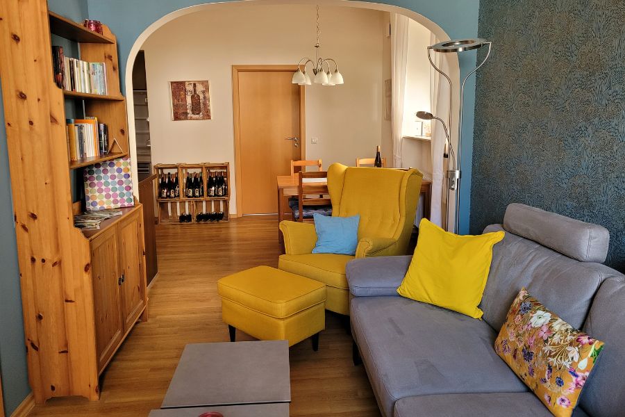 weingut-groß-ferienwohnung-wohnzimmer